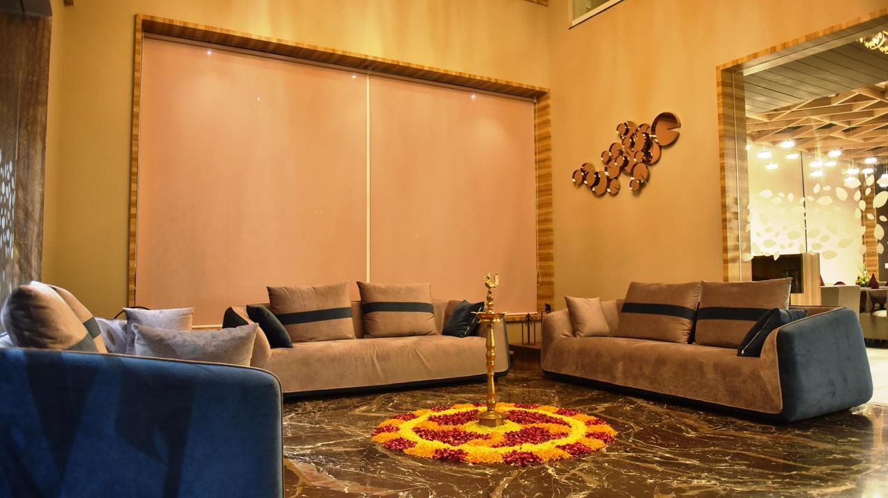The Panchvati Hotel Раджкот Экстерьер фото