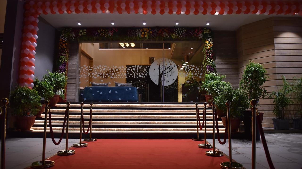 The Panchvati Hotel Раджкот Экстерьер фото